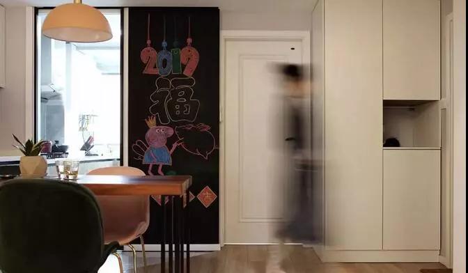 92㎡老房改造，改造前后對(duì)比，驚艷到了鄰居