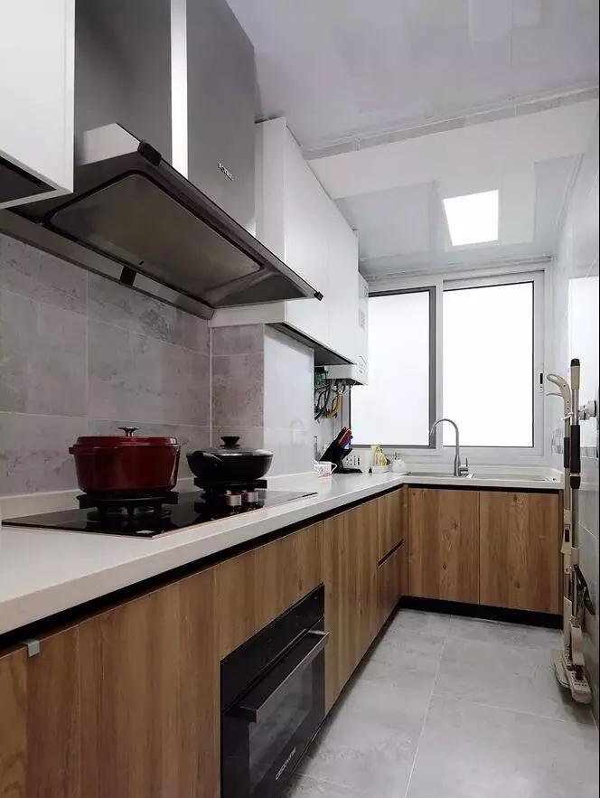 92㎡老房改造，改造前后對(duì)比，驚艷到了鄰居